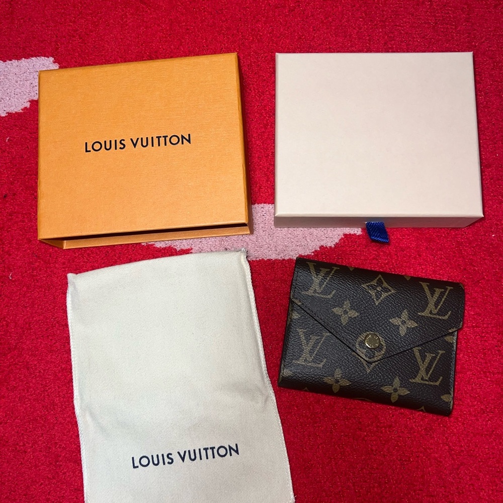 Louis Vuitton Fuchsia and Brown Wallet